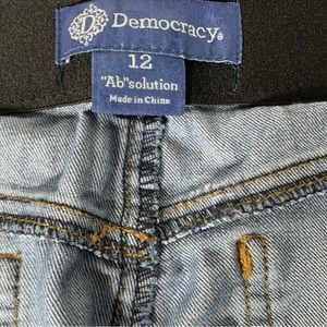 Democracy Absolution Straight Leg Jeans Size 12.